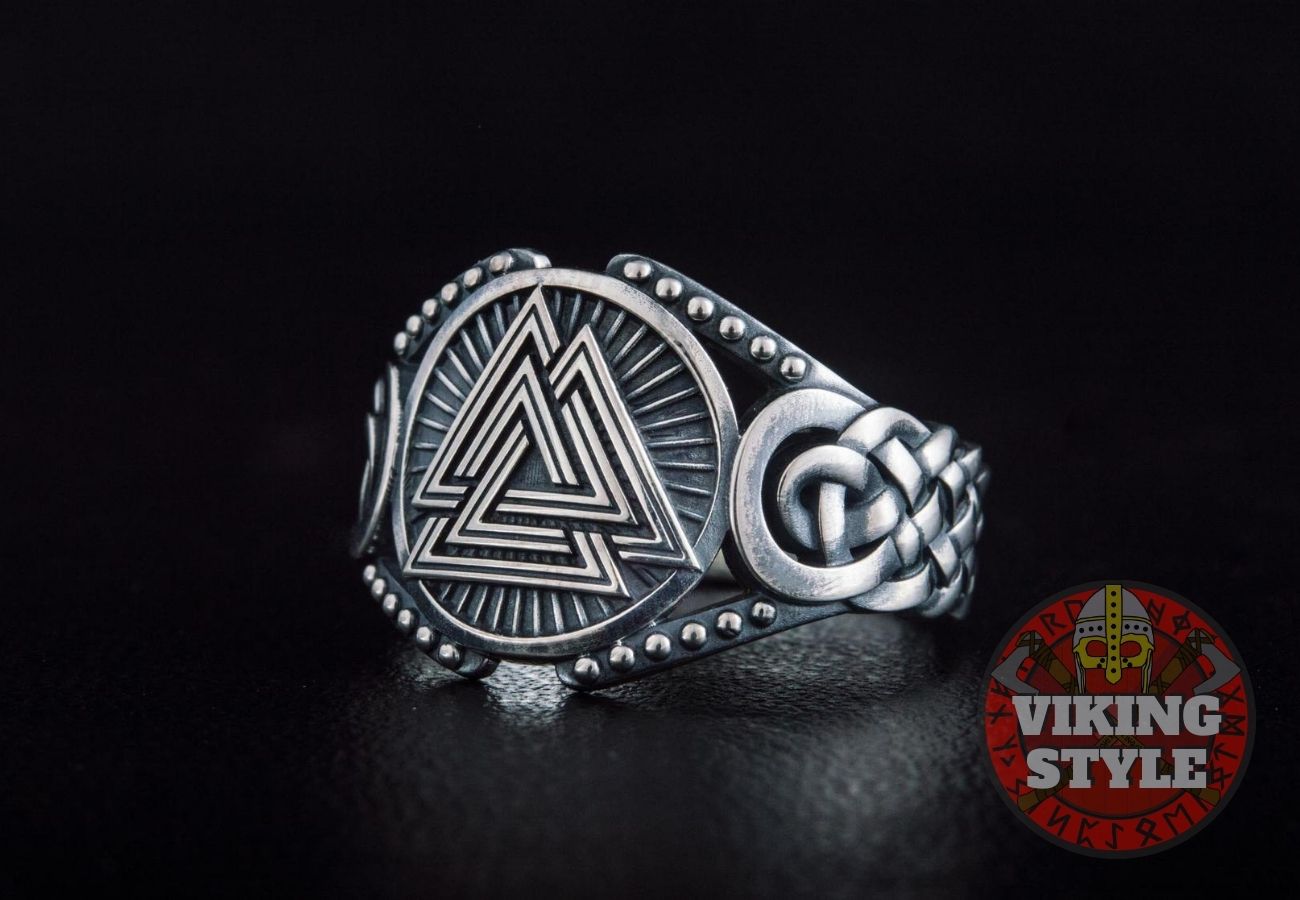 Valknut Ring - Endless Knot, 925 Silver