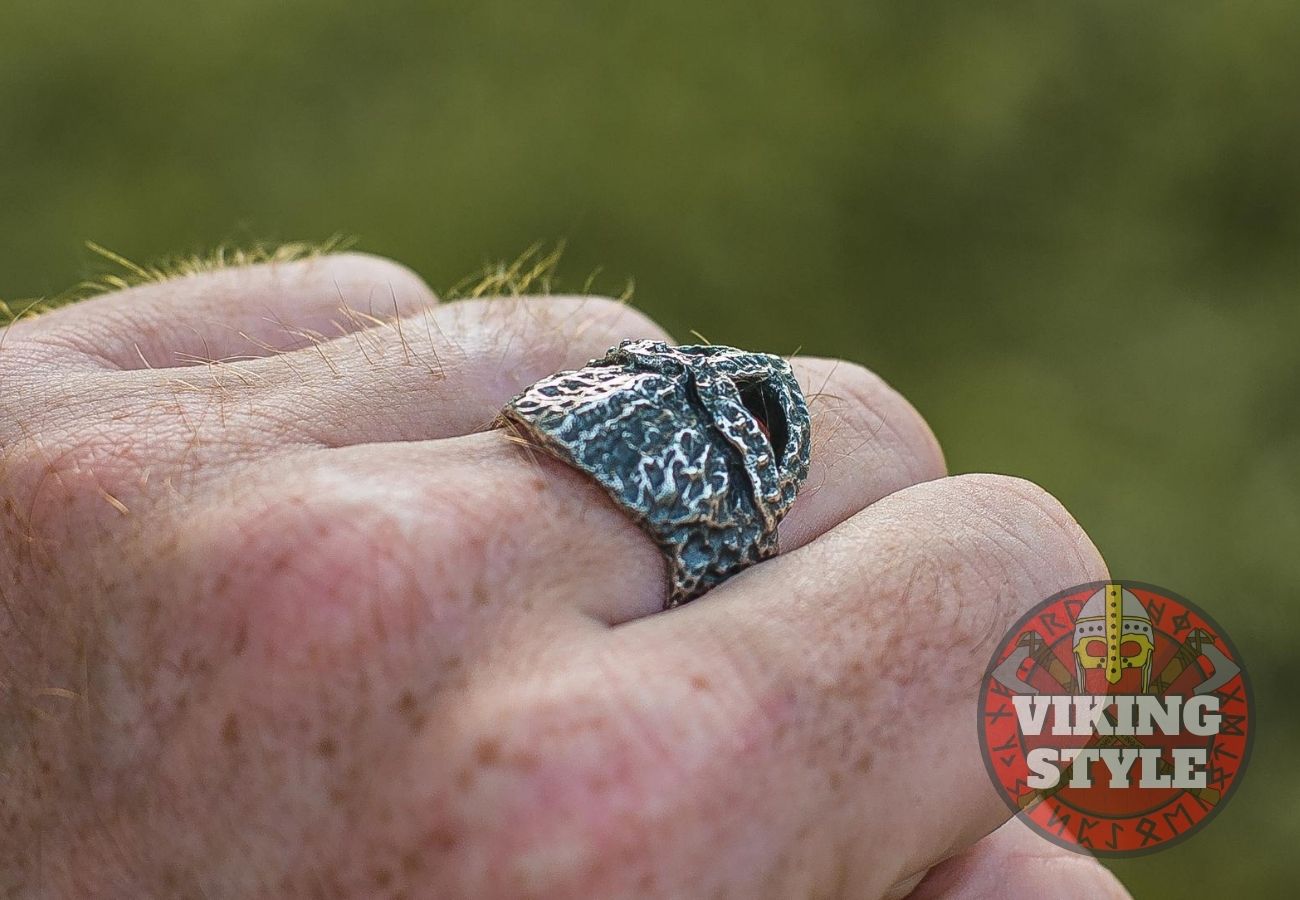 Viking Helmet Ring II - 925 Silver