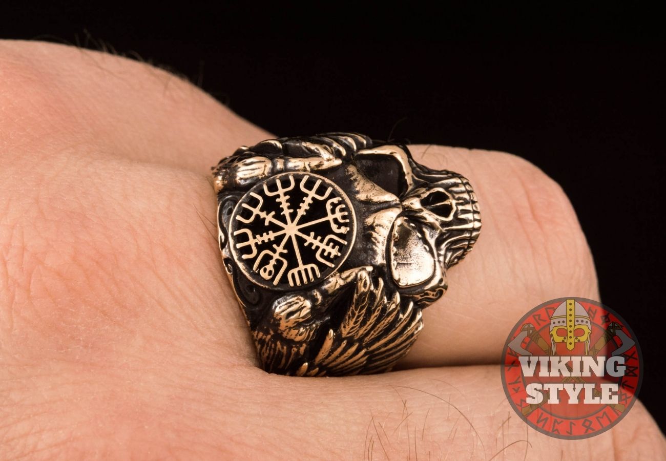 Vagvisir Rune Ring - Skull, Bronze