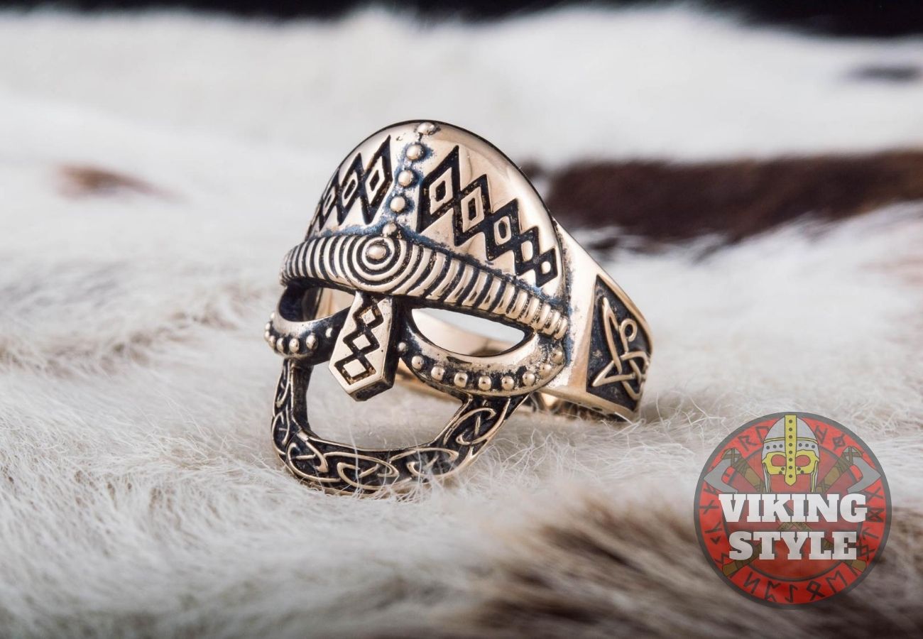 Viking Helmet Ring - Bronze