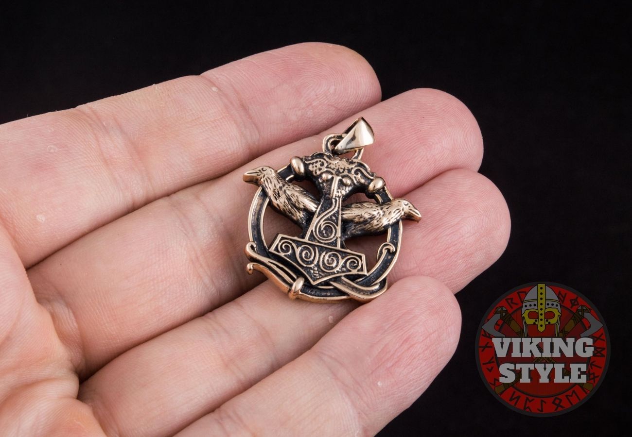 Mjölnir Pendant - Huginn & Muninn, Bronze