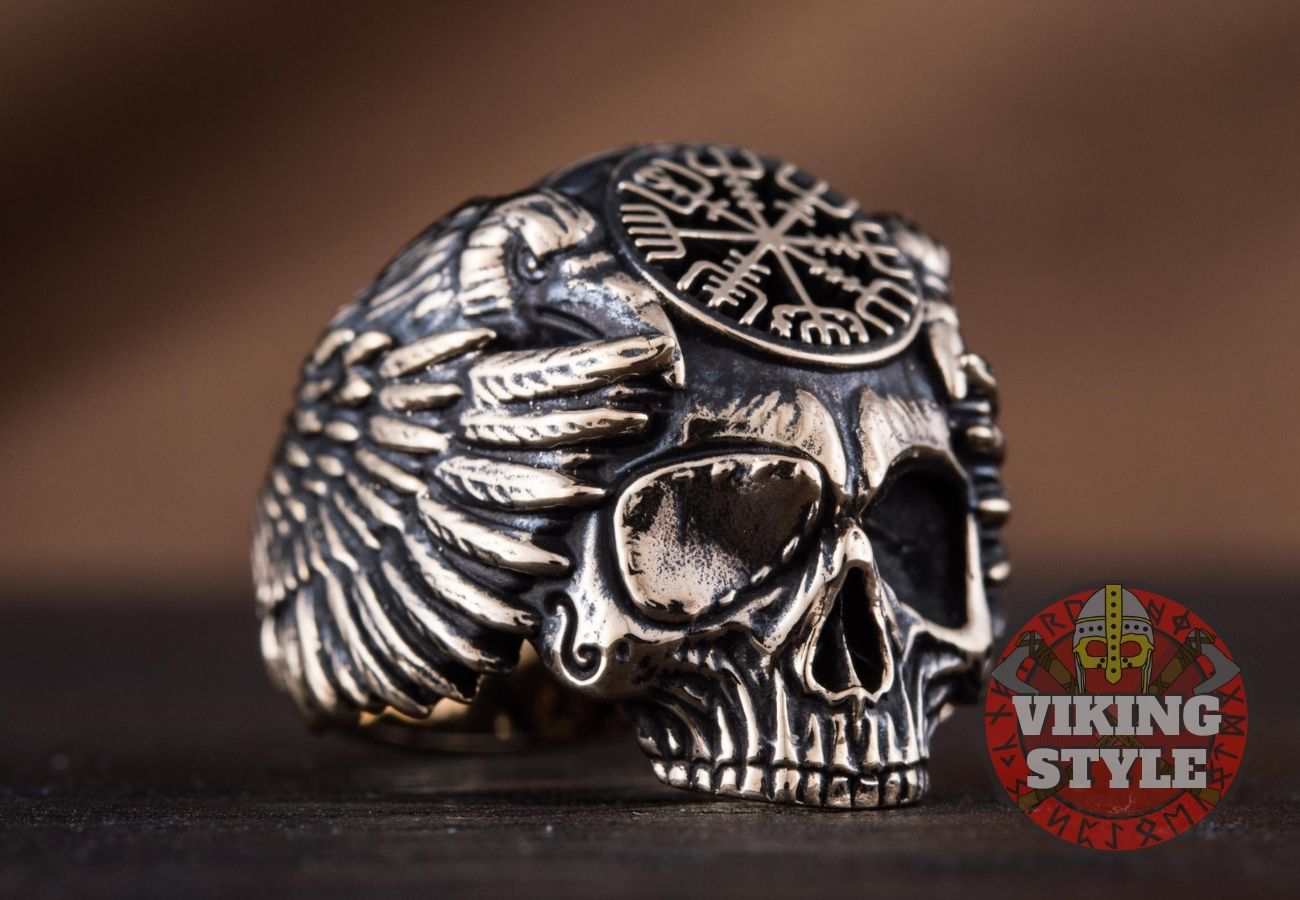 Vagvisir Rune Ring - Skull, Bronze