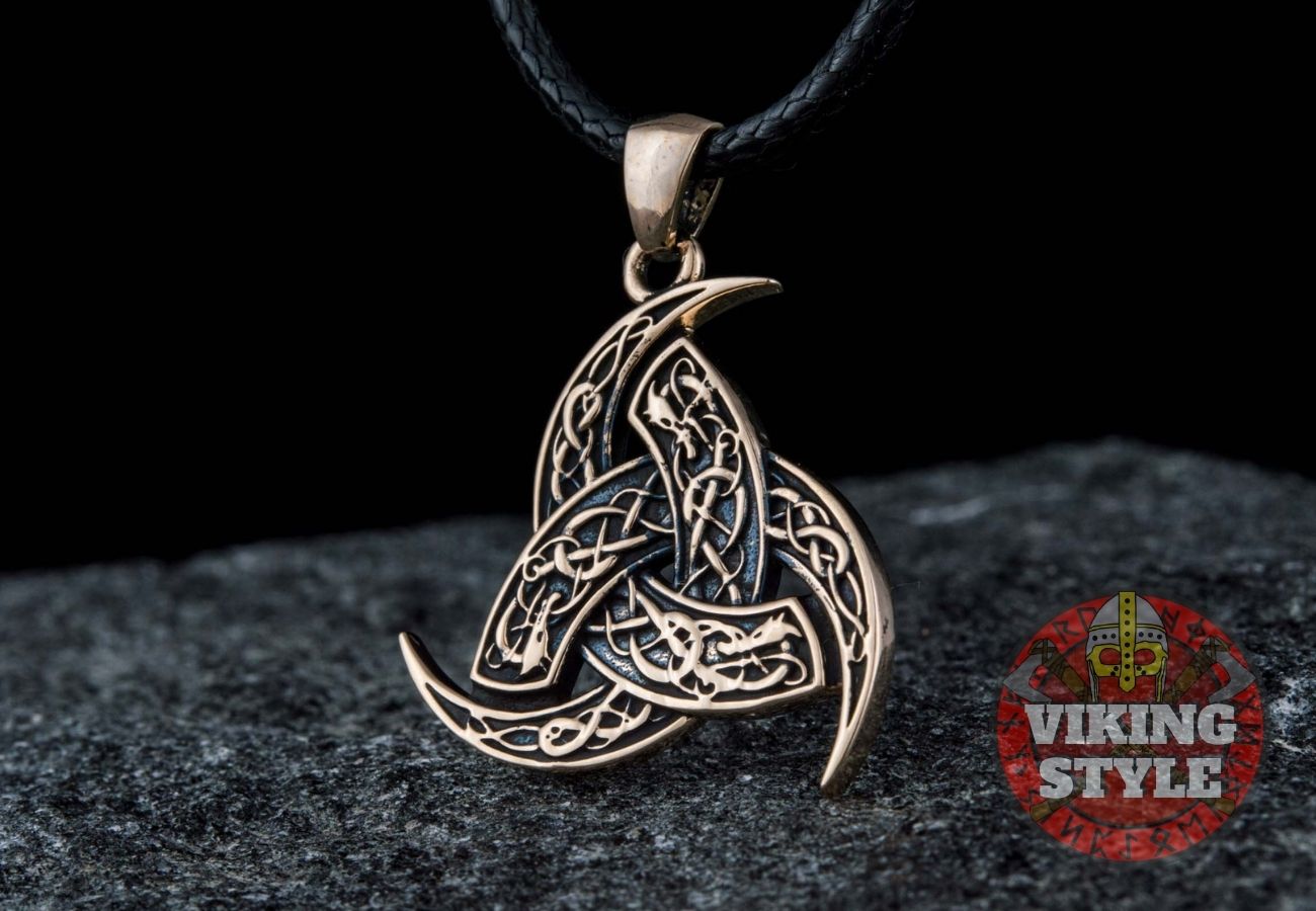 Tri-Horn Necklace - Bronze