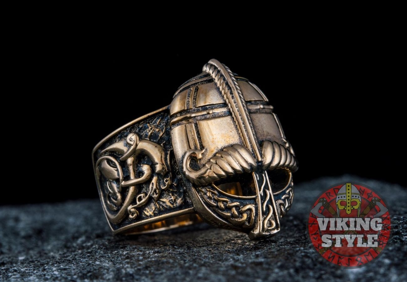 Viking Helmet Ring III - Bronze