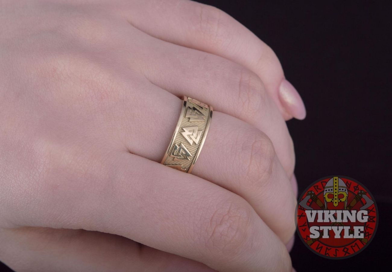 Valknut Ring - Gold