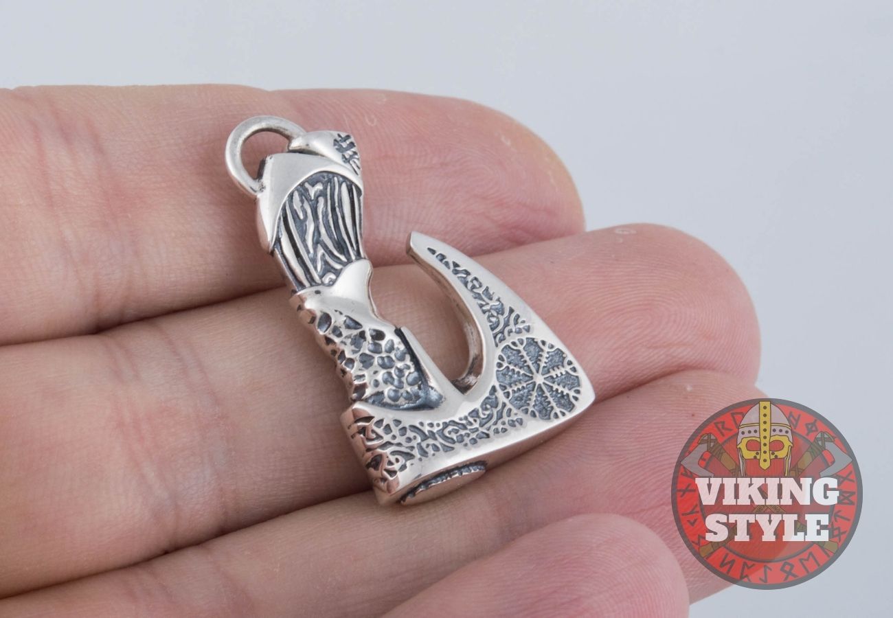 Viking Axe Pendant - Helm of Awe, 925 Silver