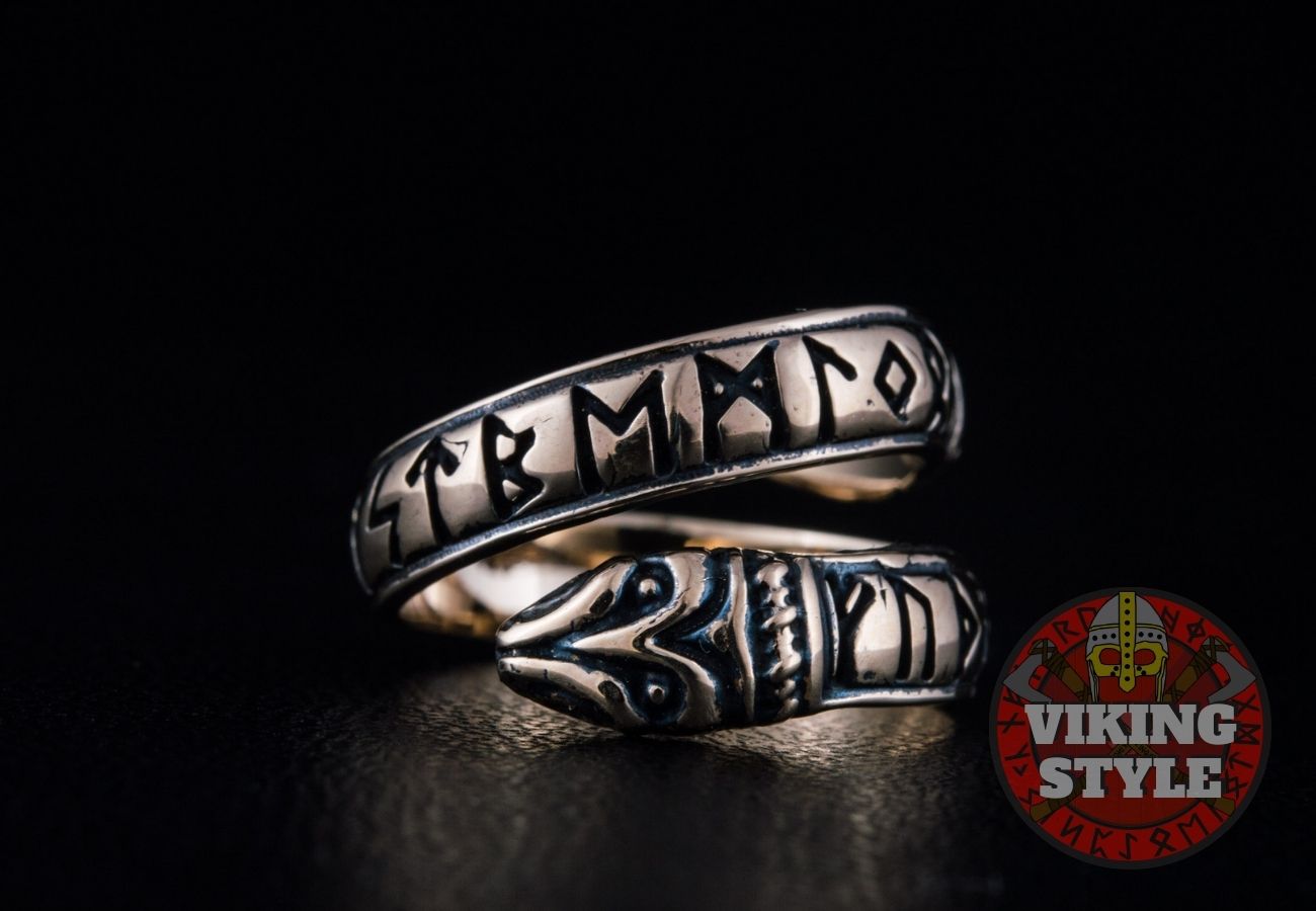 Adjustable Rune Ring - Bronze