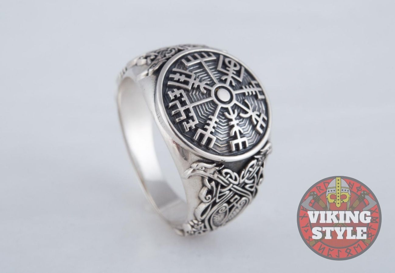 Vegvísir Ring - Ravens, 925 Silver