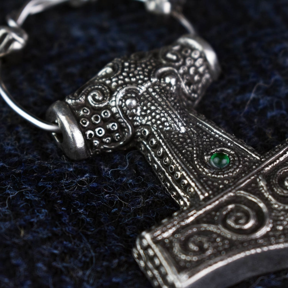 Scania Thor's Hammer with King's Chain
