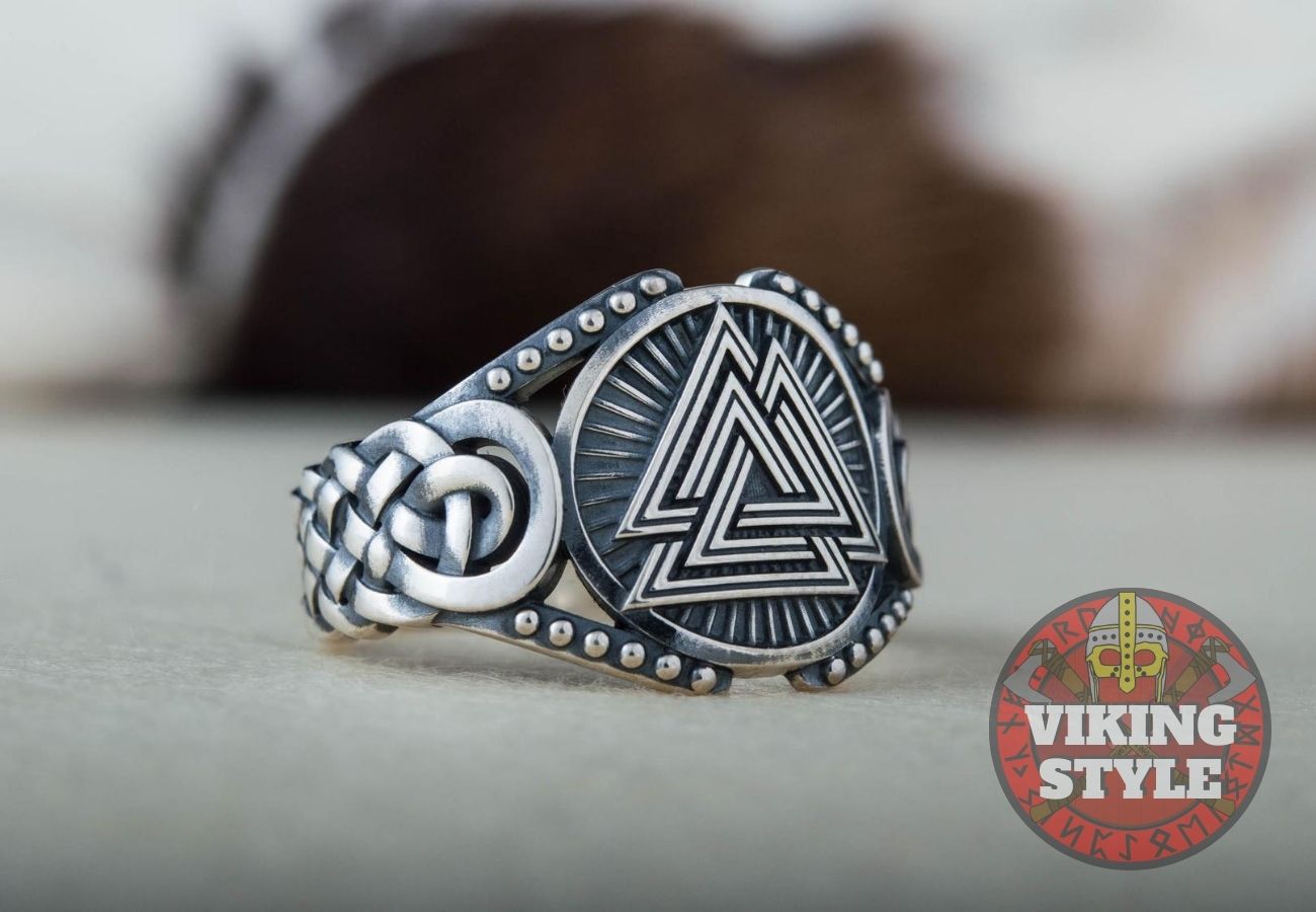 Valknut Ring - Endless Knot, 925 Silver