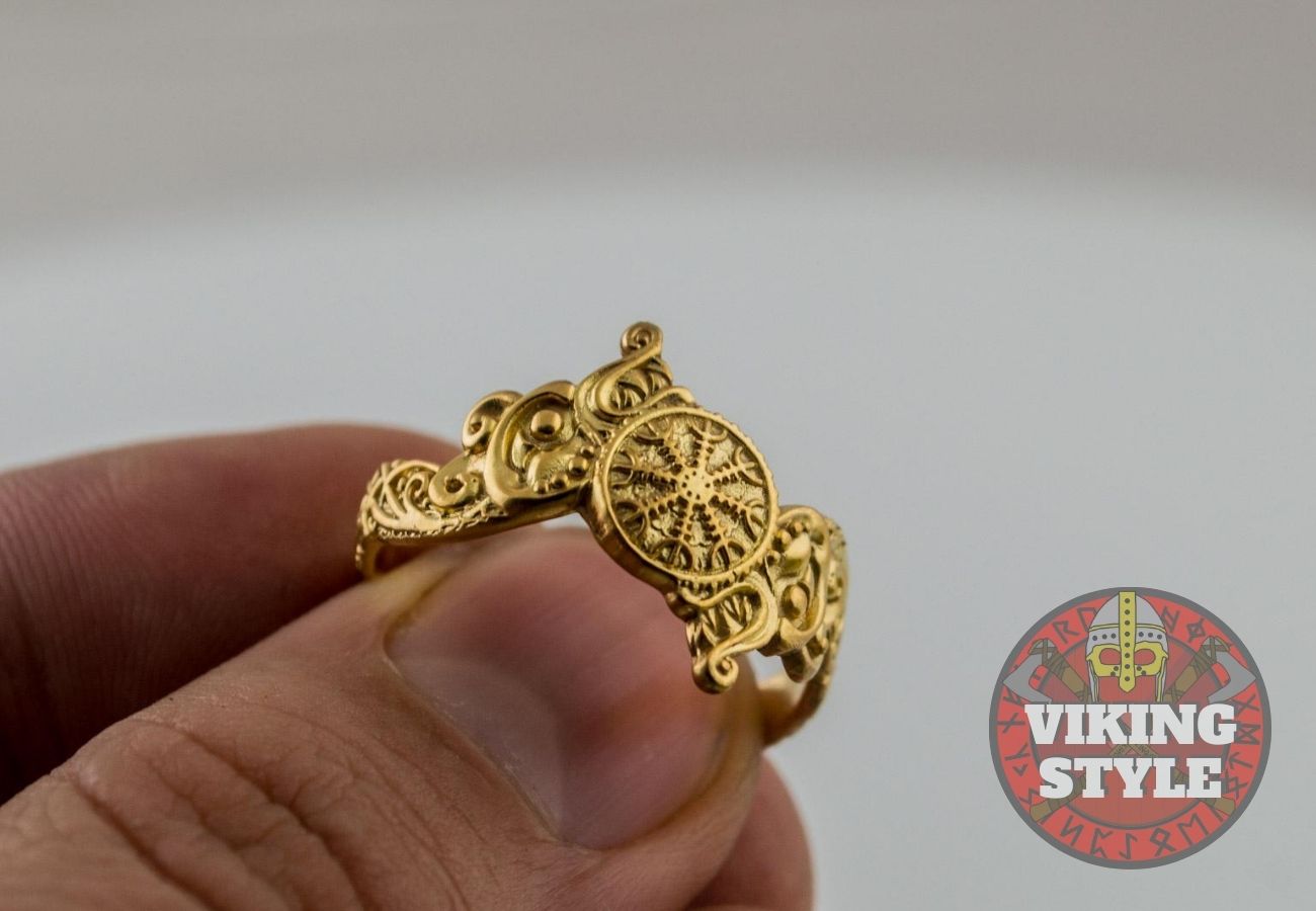 Ægishjálmur Ring - Wolf, Gold
