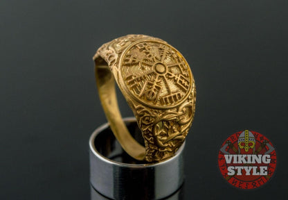 Vegvísir Ring - Urnes, Gold