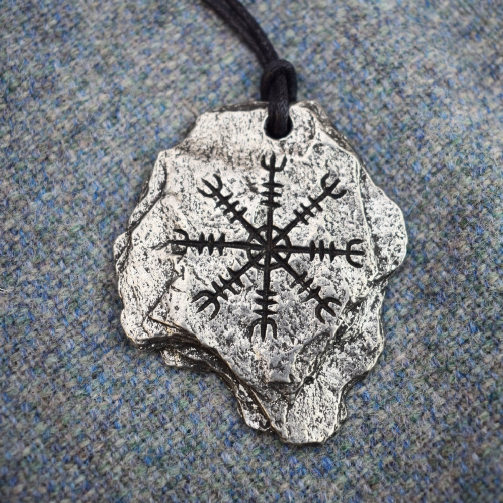 Aegishjalmr Pendant