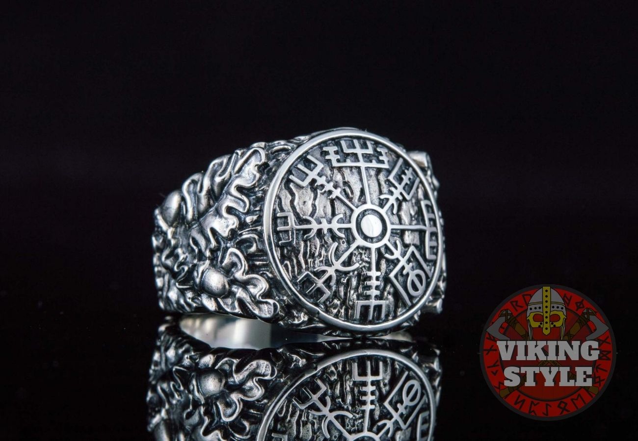Vegvísir Ring - Oak Leaves, 925 Silver