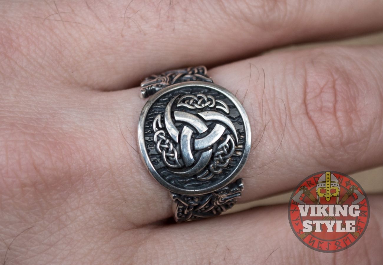 Tri-Horn Ring - Wolf, 925 Silver