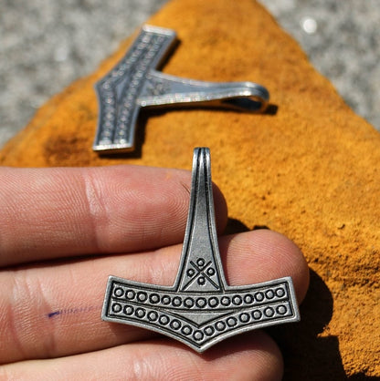 Romersdal Mjolnir Pendant