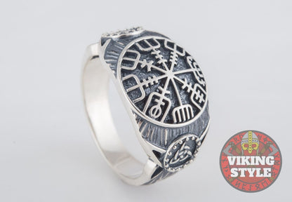 Vegvísir Ring - Triquetra, 925 Silver