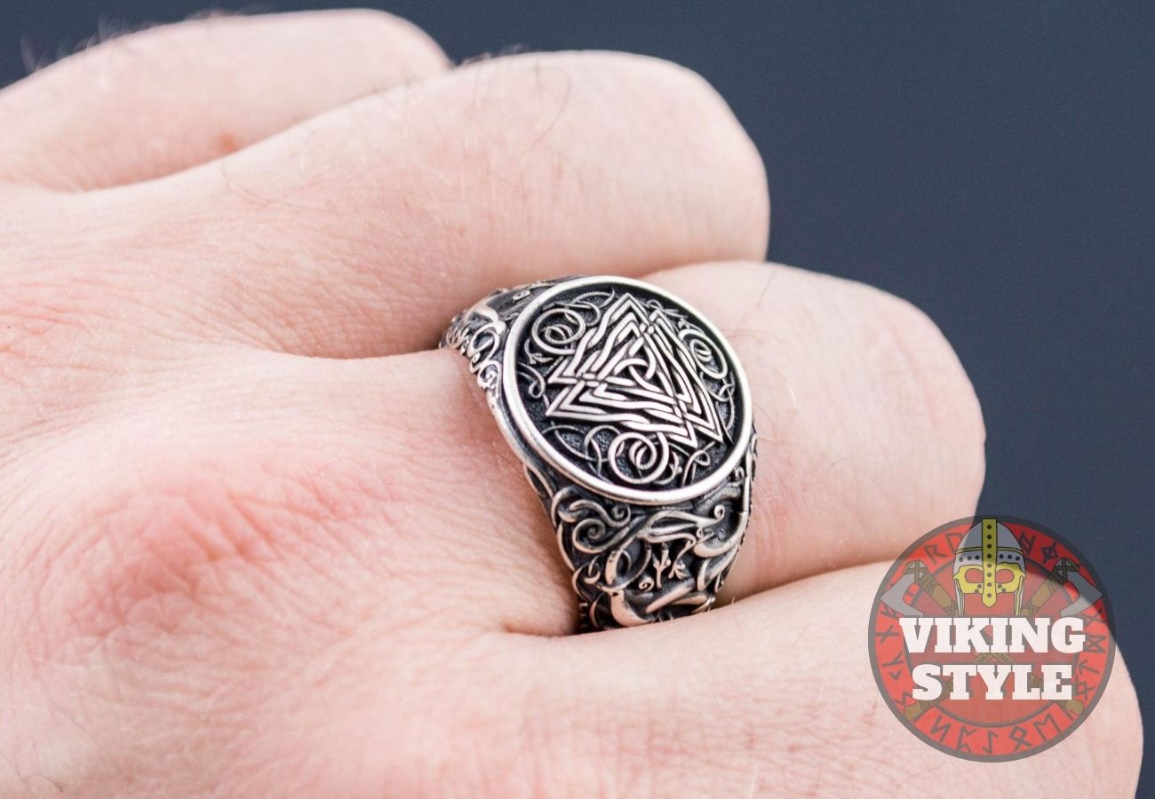 Valknut Ring - Urnes, 925 Silver