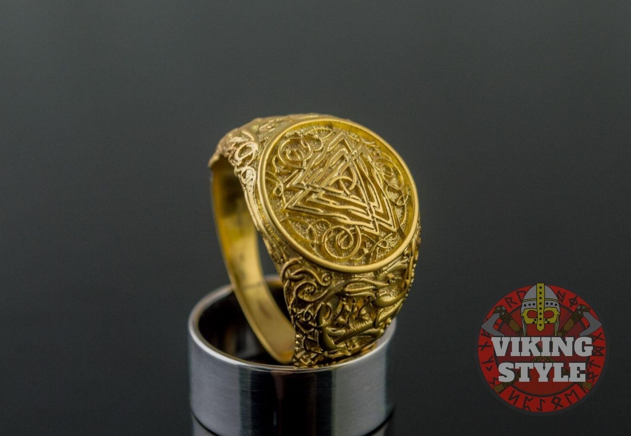 Valknut Ring - Urnes, Gold