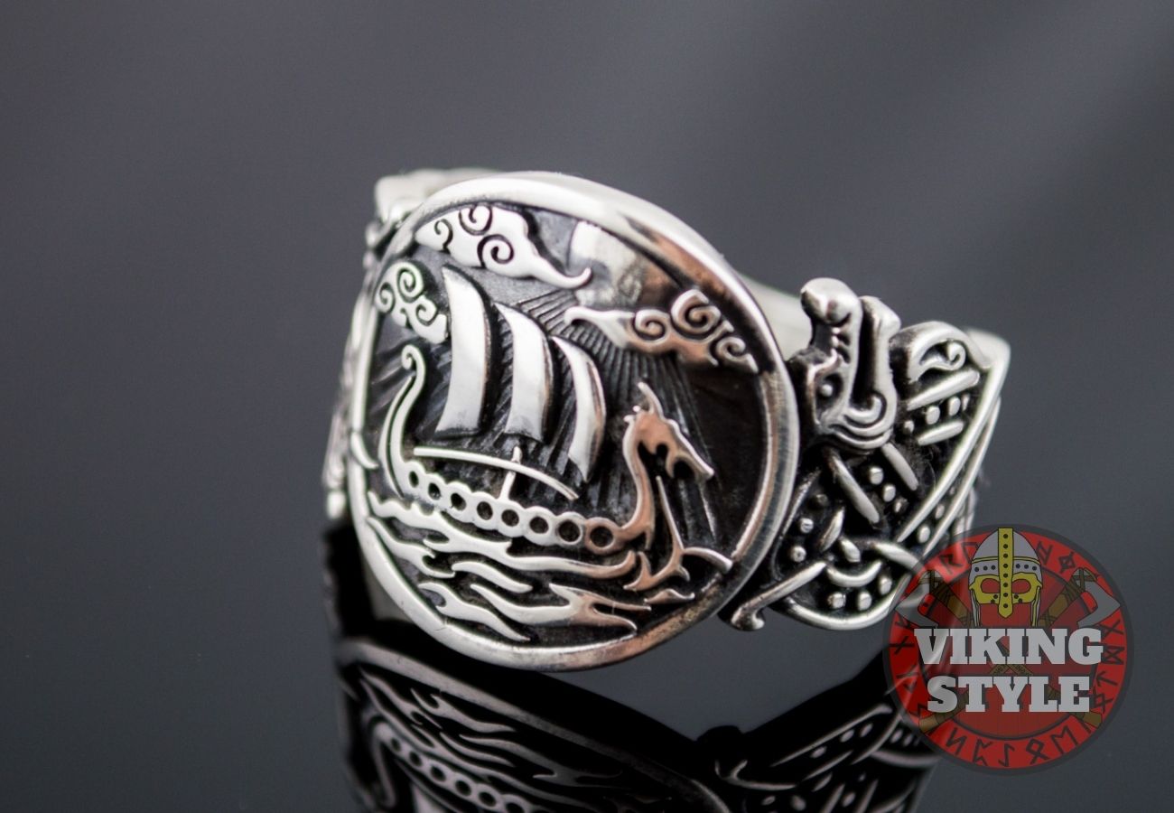 Drakkar Ring - Wolf, 925 Silver