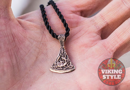 Viking Axe Head Pendant - Mammen, Bronze