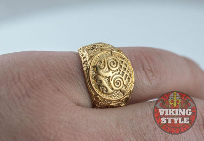 Sleipnir Ring - Urnes, Gold