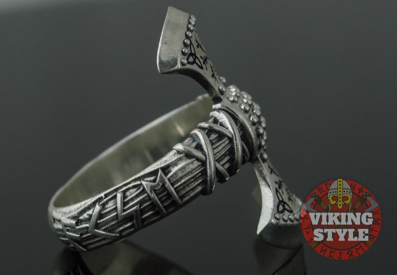 Viking Axe Ring - Helm of Awe, 925 Silver