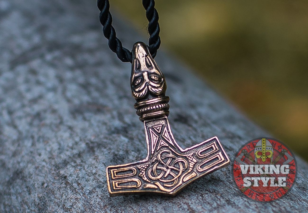 Mjölnir Pendant - Eagle, Bronze