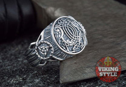 Huginn & Muninn Ring - Triqueta, 925 Silver