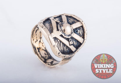 Viking Shield Ring - Fehu, Bronze