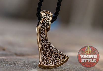 Perun Axe Head Pendant II - Bronze