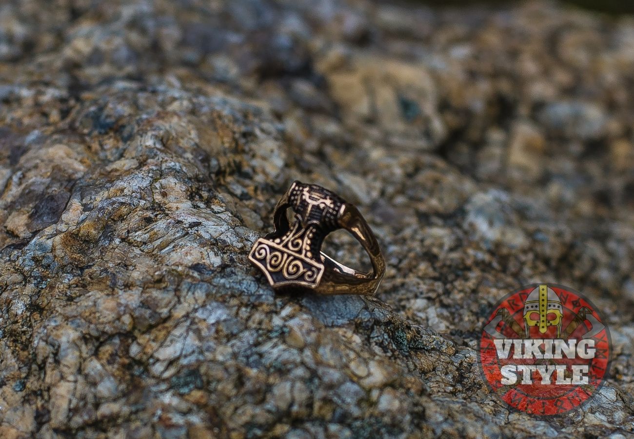 Thor's Hammer Ring  -  Mjolnir, Bronze