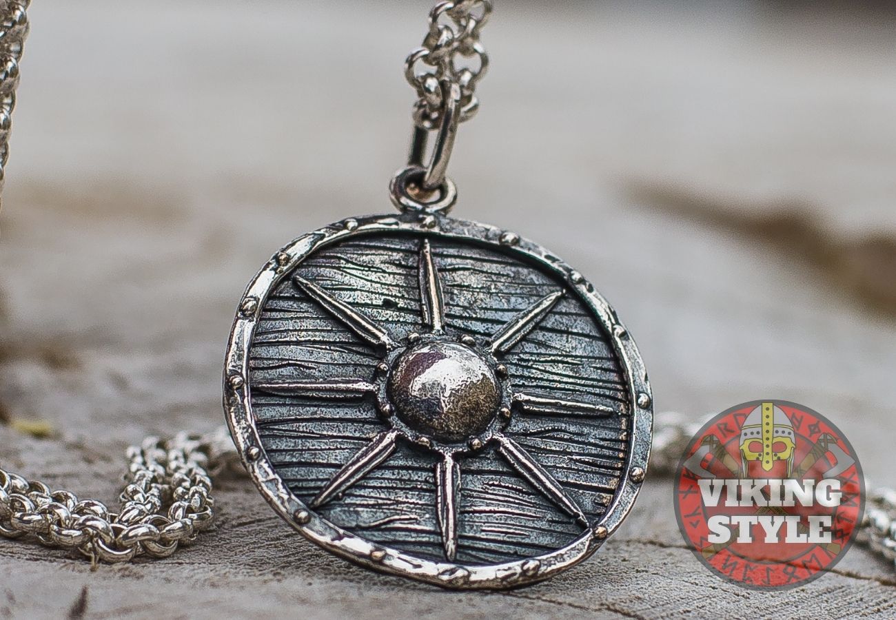Viking Shield Pendant - Star, 925 Silver