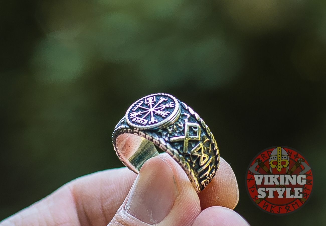 Vegvísir Ring - Odin Collection, 925 Silver
