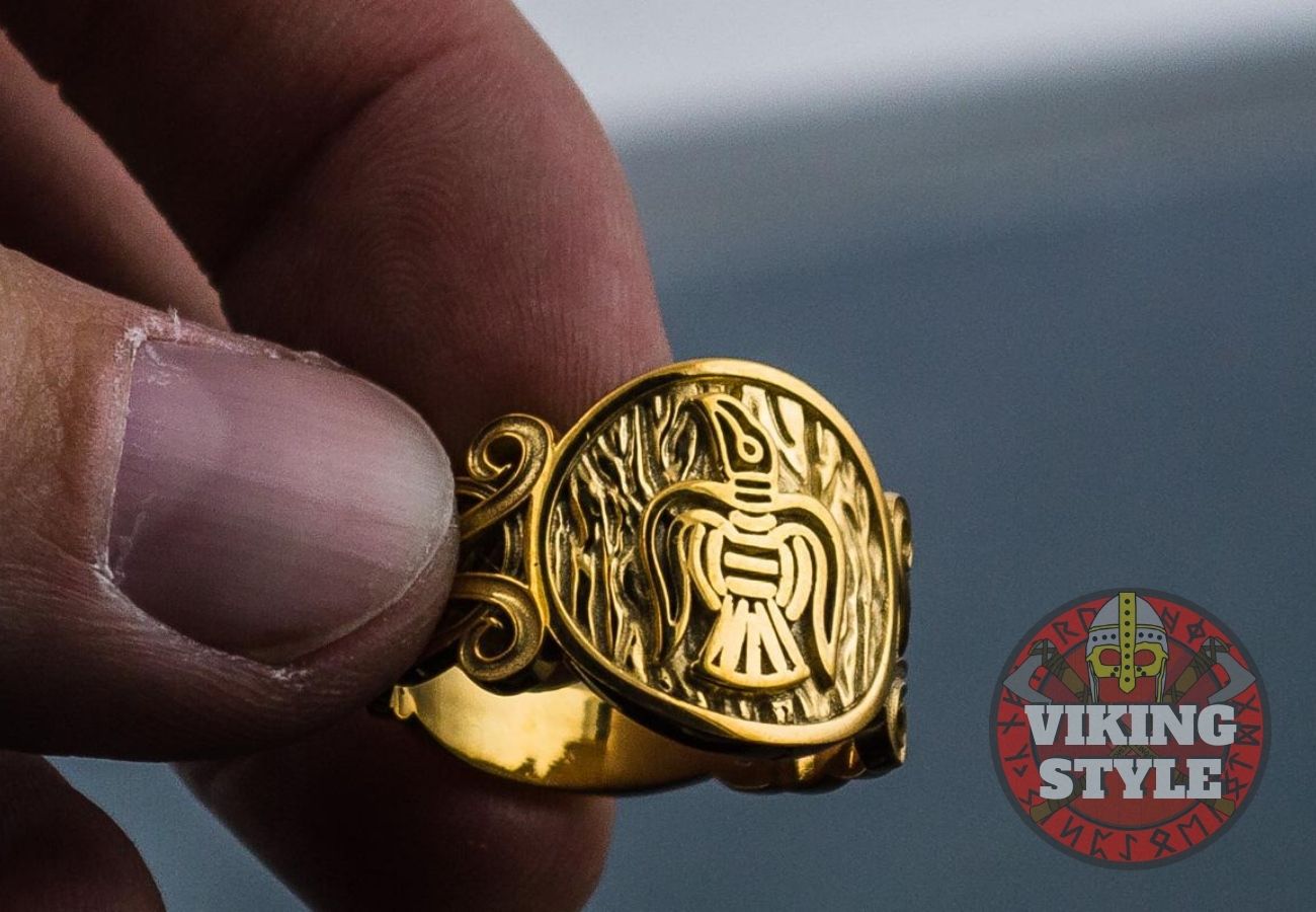 Raven Ring - Gold