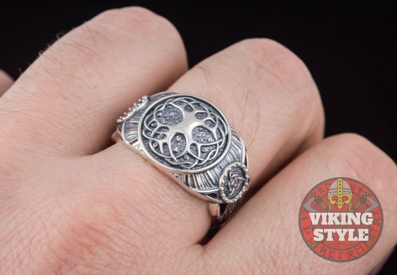 Yggdrasil Ring - Triquetra, 925 Silver