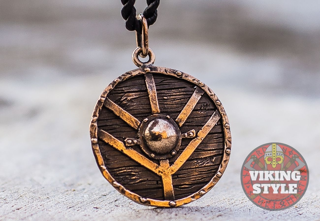 Viking Shield Pendant - Fehu, Bronze