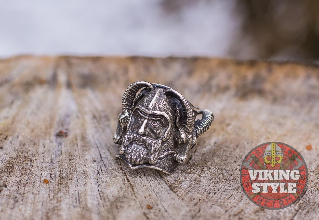 Viking Ring - Ram, 925 Silver