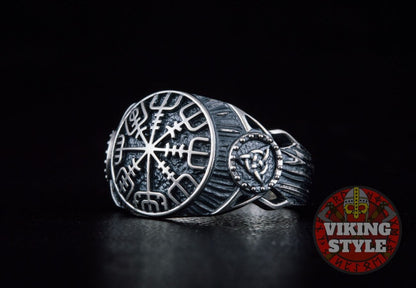 Vegvísir Ring - Triquetra, 925 Silver