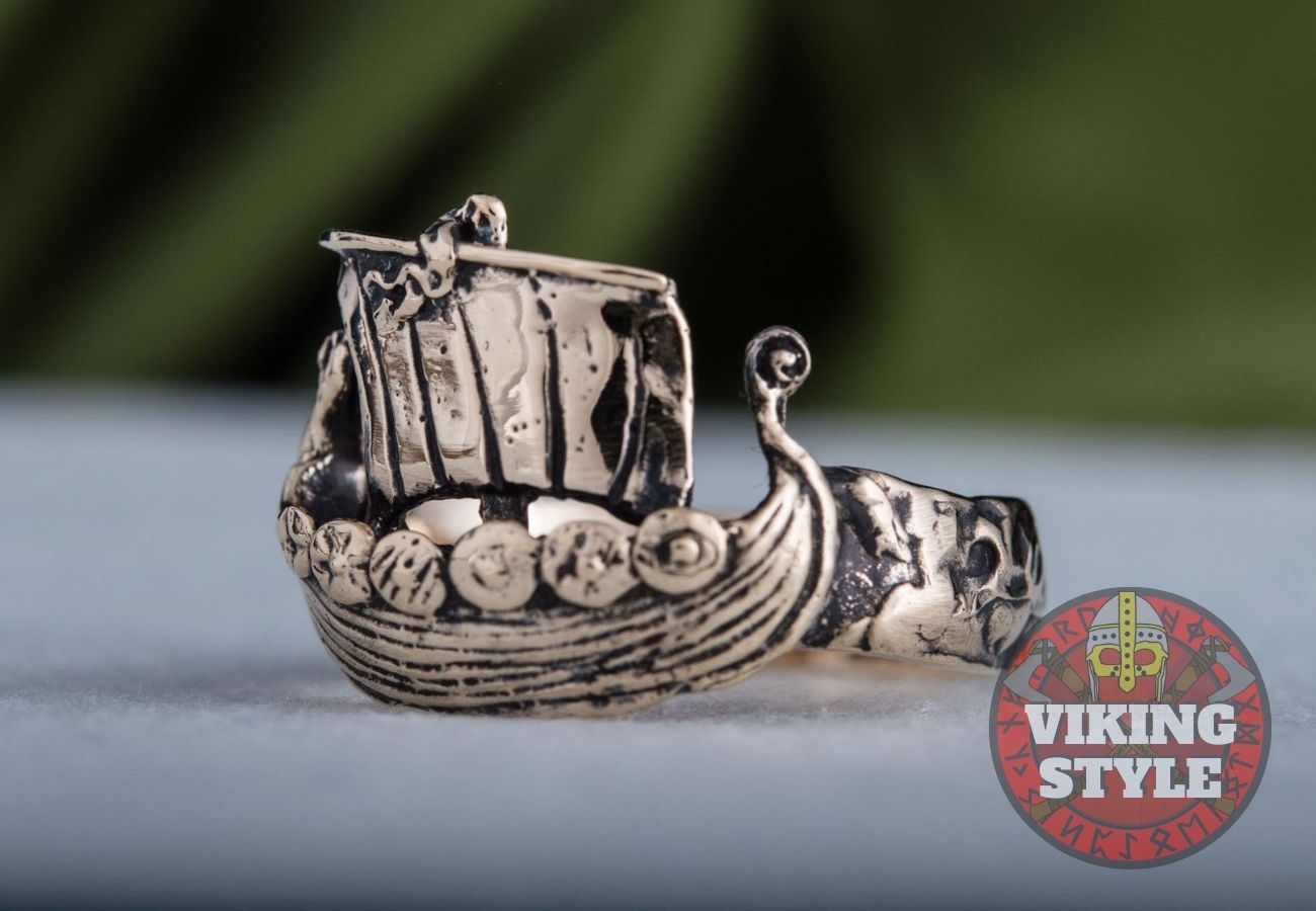 Viking Ship Ring - Drakkar, Bronze