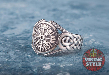 Vegvísir Ring - Endless Knot, 925 Silver