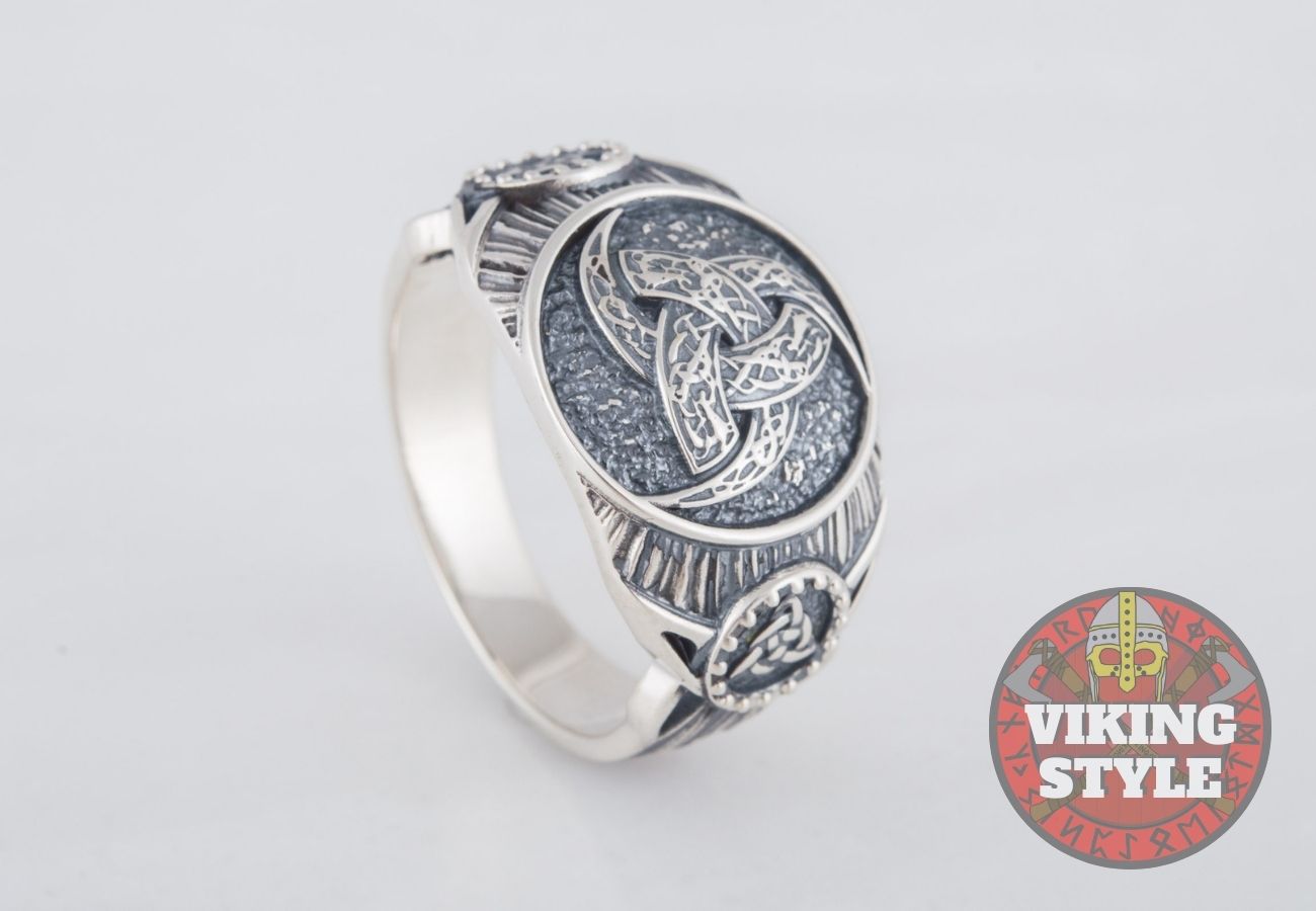 Tri-Horn Ring - Triqueta, 925 Silver