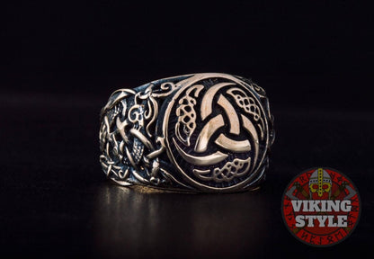 Tri-Horn Ring - Mammen, Bronze