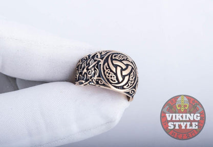 Tri-Horn Ring - Mammen, Bronze