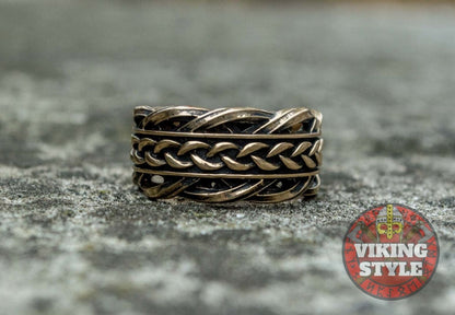 Endless Knot Ring - Bronze