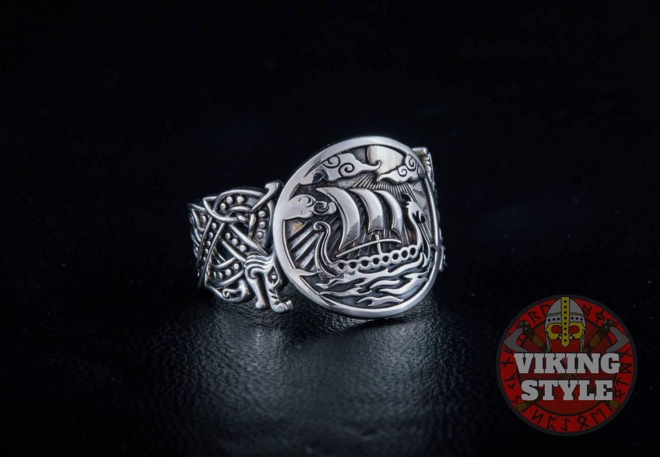 Drakkar Ring - Wolf, 925 Silver