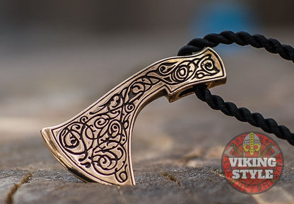 Perun Axe Head Pendant II - Bronze
