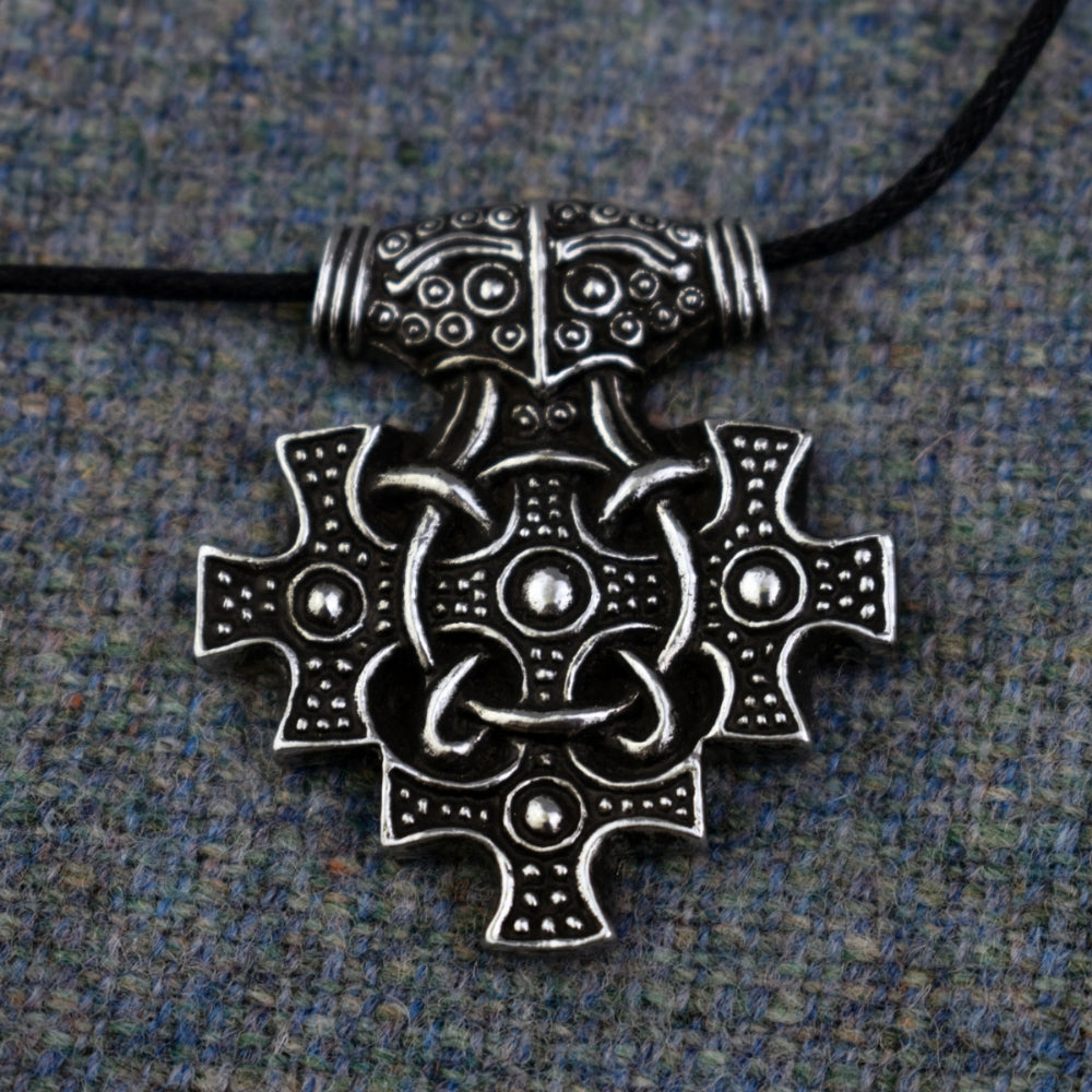 Small Hiddensee Hammer Pendant