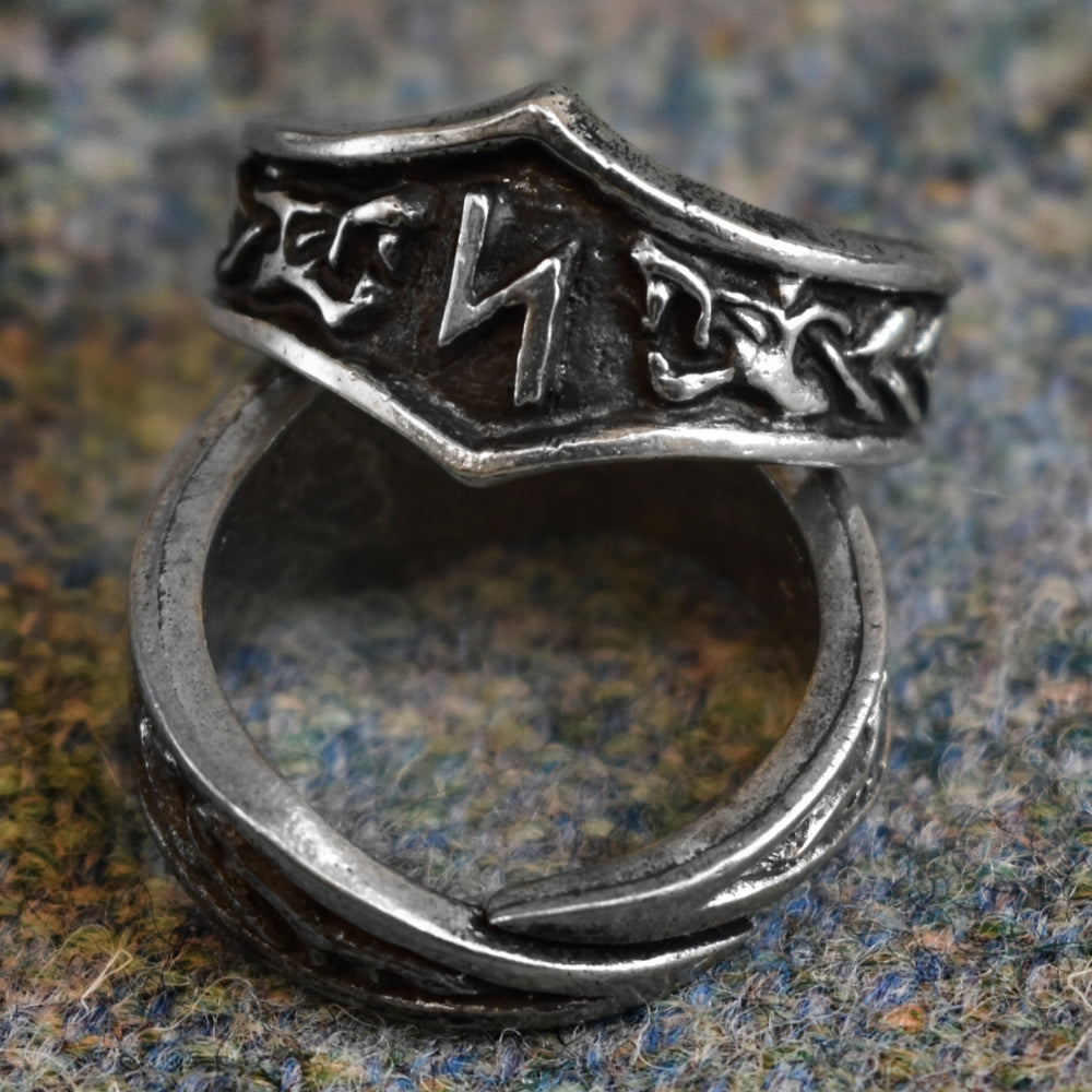 Single Character Rune Ring
